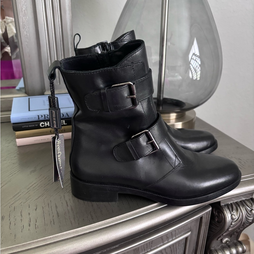 🌿 NEW Emanuele Crasto Women’s Italian Moto Leather Buckle Ankle Black Boots 🌿 39